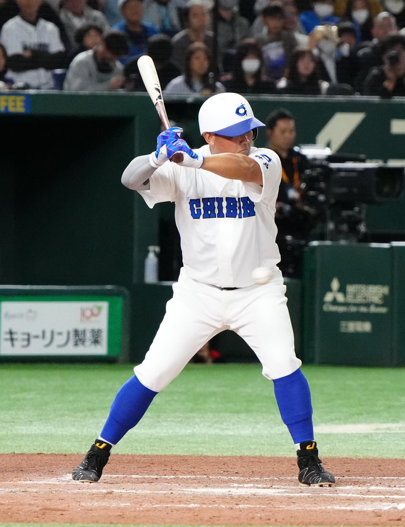 イチロー選抜対高校野球女子選抜　8回裏イチロー選抜1死、見逃しの三振に倒れる松坂氏（撮影・江口和貴）