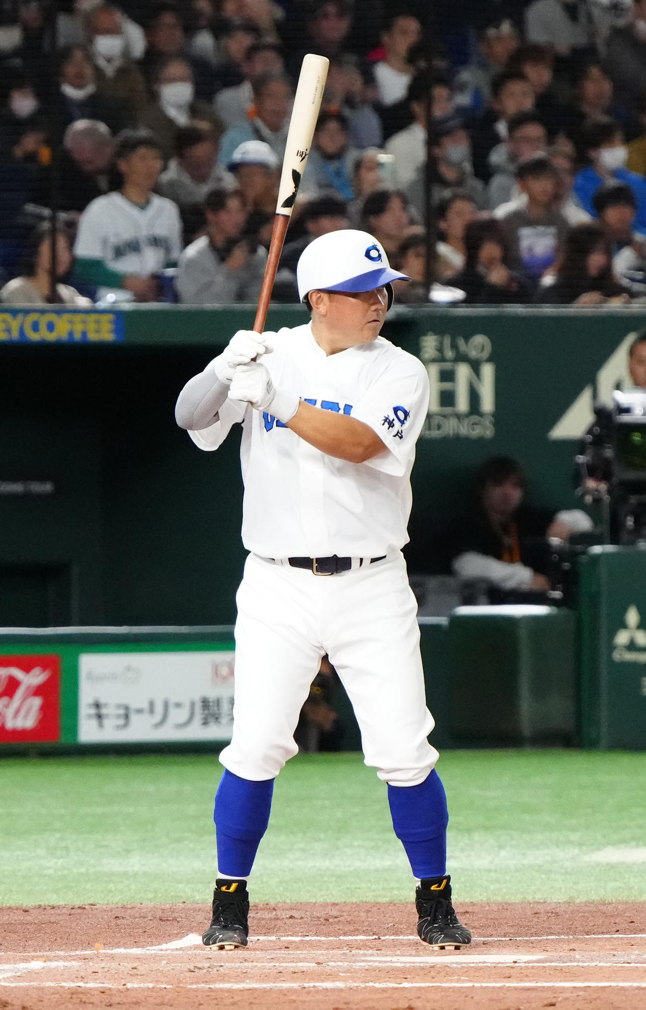 イチロー選抜対高校野球女子選抜　1回裏イチロー選抜1死一塁、打席に立つ松坂氏（撮影・江口和貴）