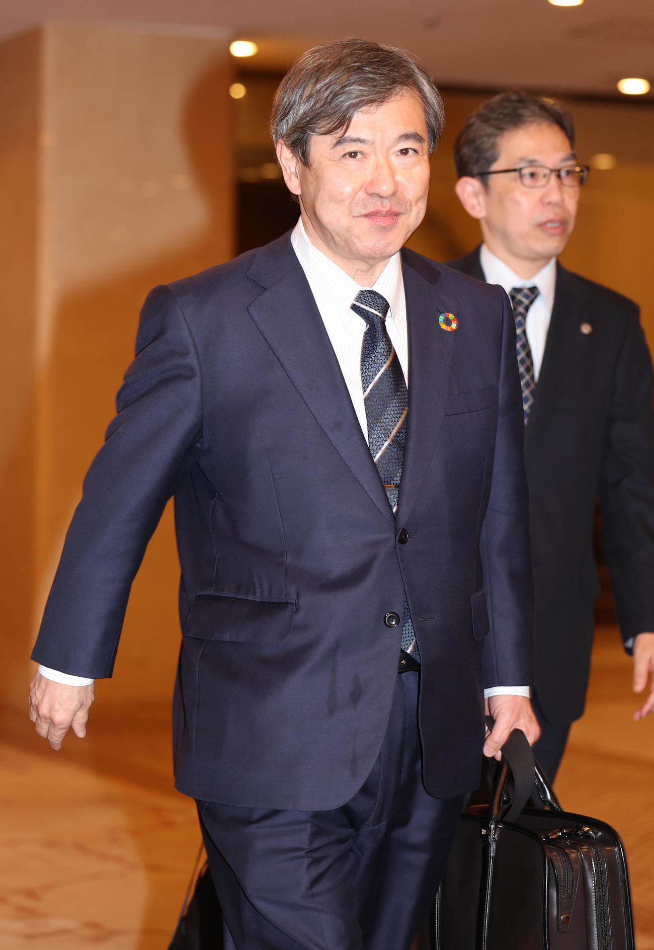 オーナー会議に出席する阪神杉山オーナー（撮影・野上伸悟）