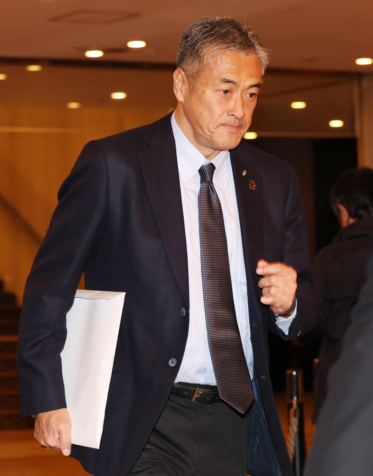 オーナー会議に出席するロッテ玉塚オーナー代行（撮影・野上伸悟）