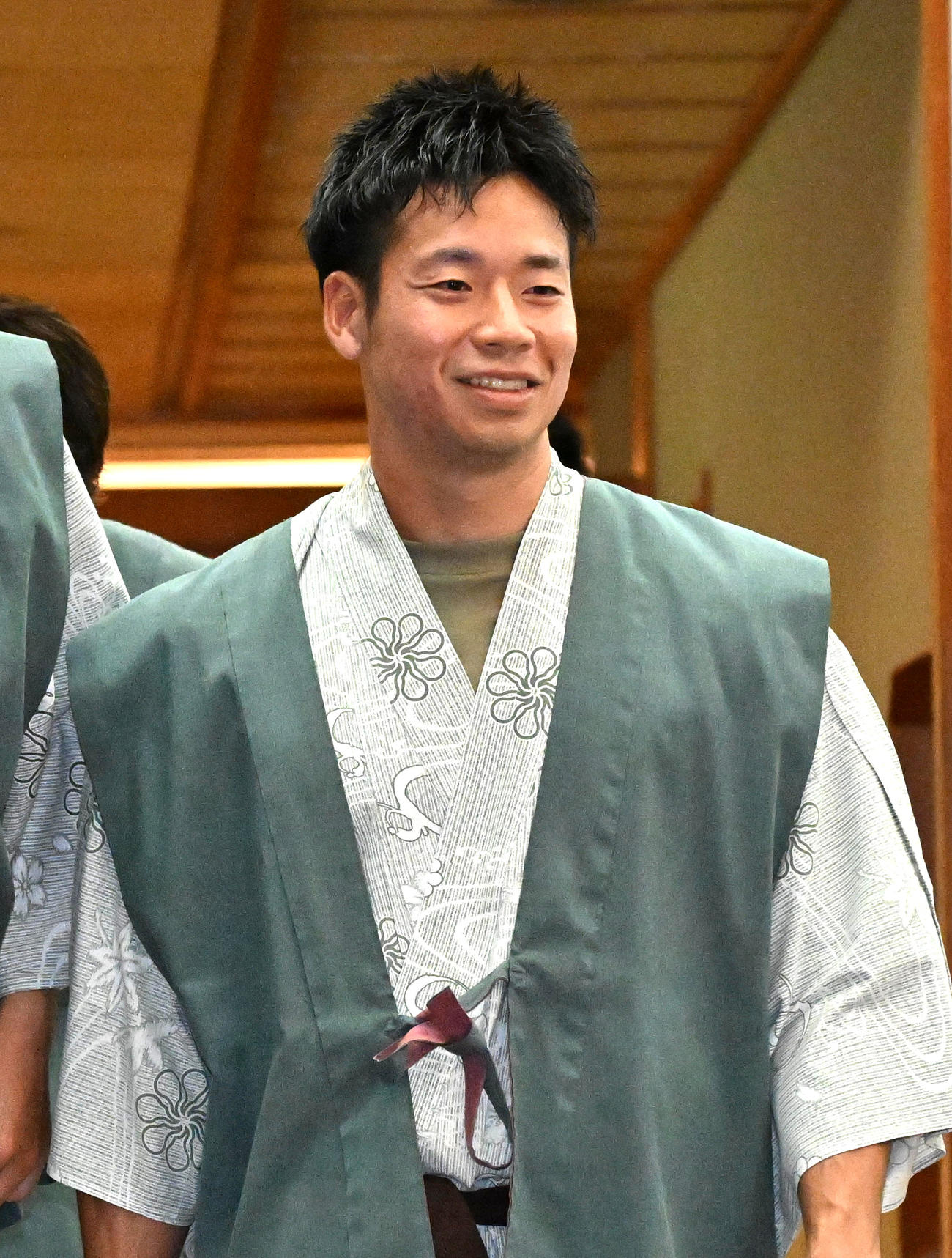 選手会納会に参加するオリックス近藤（撮影・石井愛子）