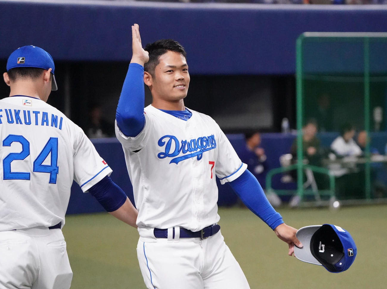 紅白戦で本塁打を放った根尾（撮影・森本幸一）