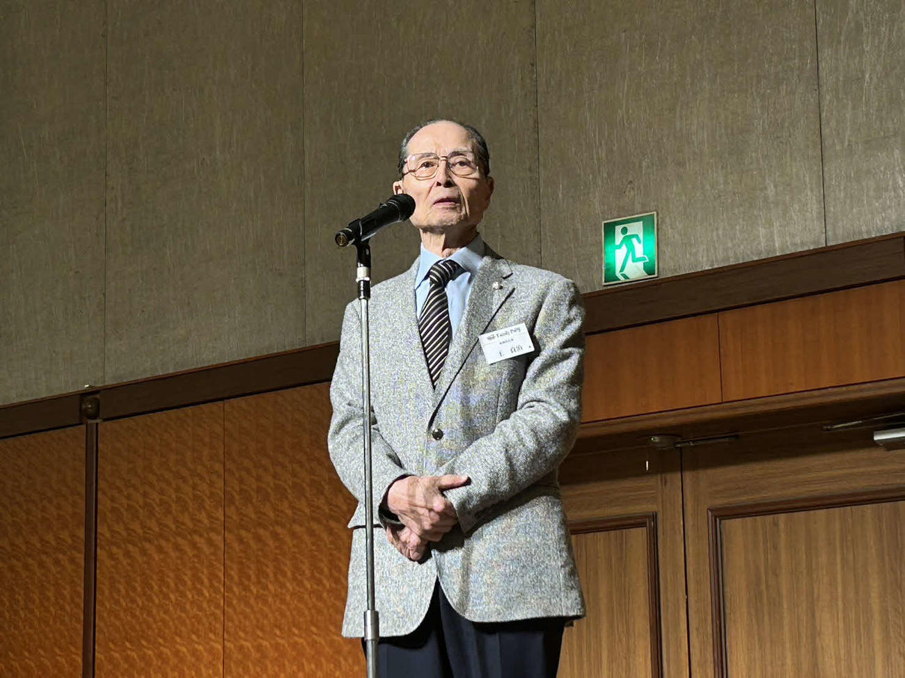 球団納会パーティーに出席したソフトバンク王球団会長兼特別チームアドバイザー（球団提供）