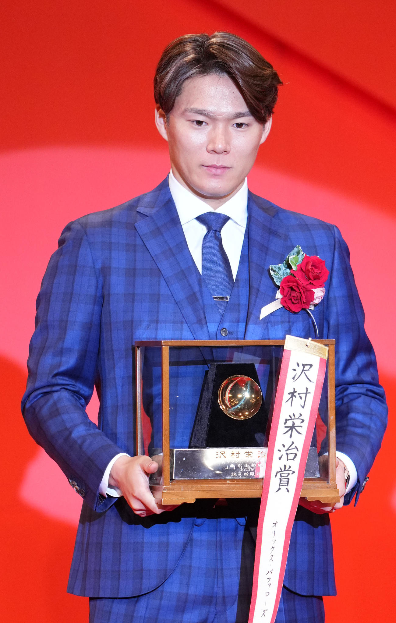 沢村栄治賞を受賞したオリックス山本（撮影・横山健太）
