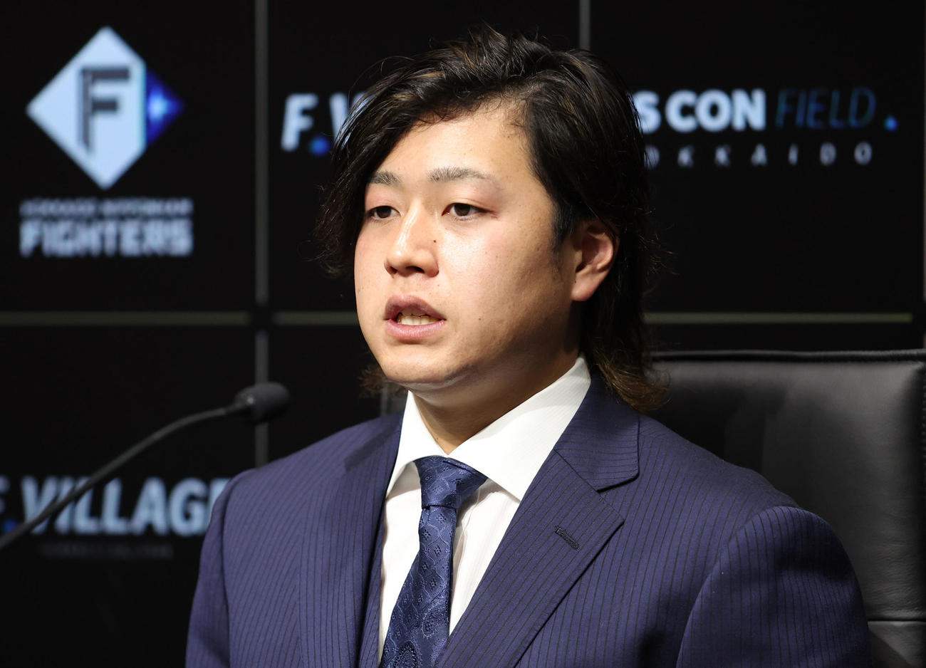 契約更改を終え会見する日本ハム堀（撮影・佐藤翔太）