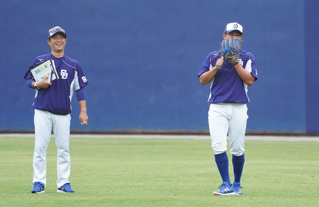 小笠原孝氏（左）（2019年6月撮影）