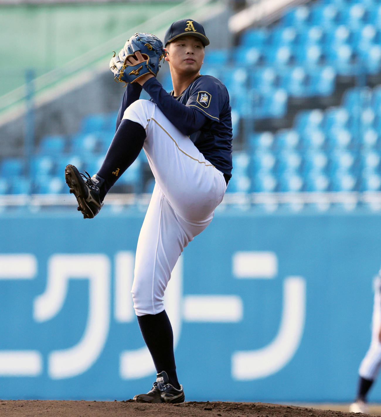 試合形式の練習に登板し好投を見せた中村（撮影・加藤哉）