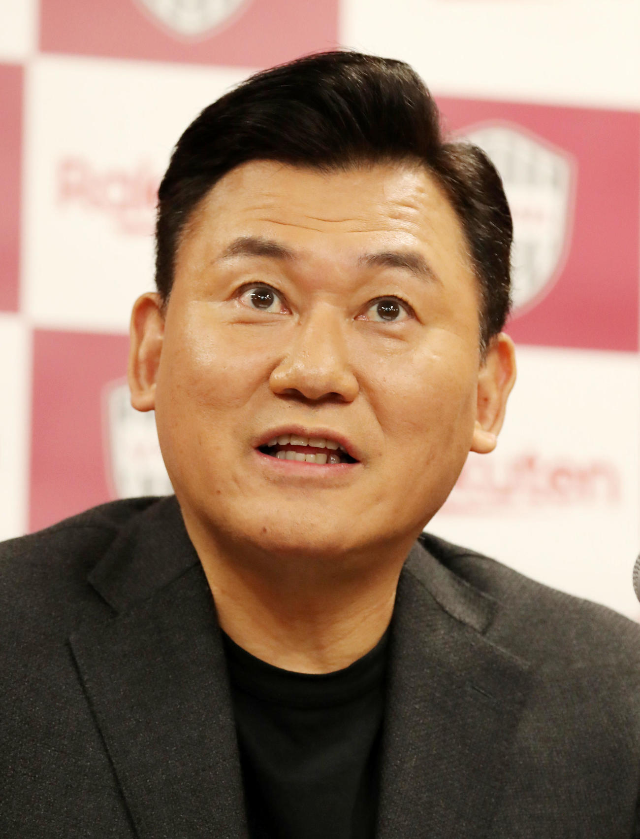 三木谷浩史氏（19年7月27日撮影）