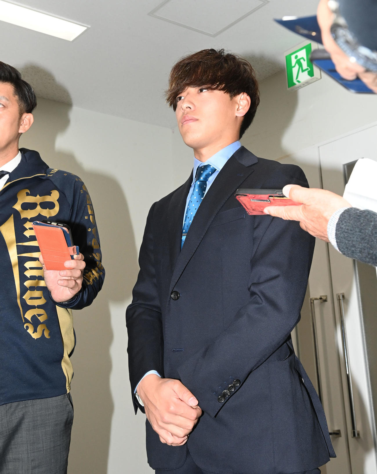 微増で契約更改したオリックス渡部（撮影・和賀正仁）