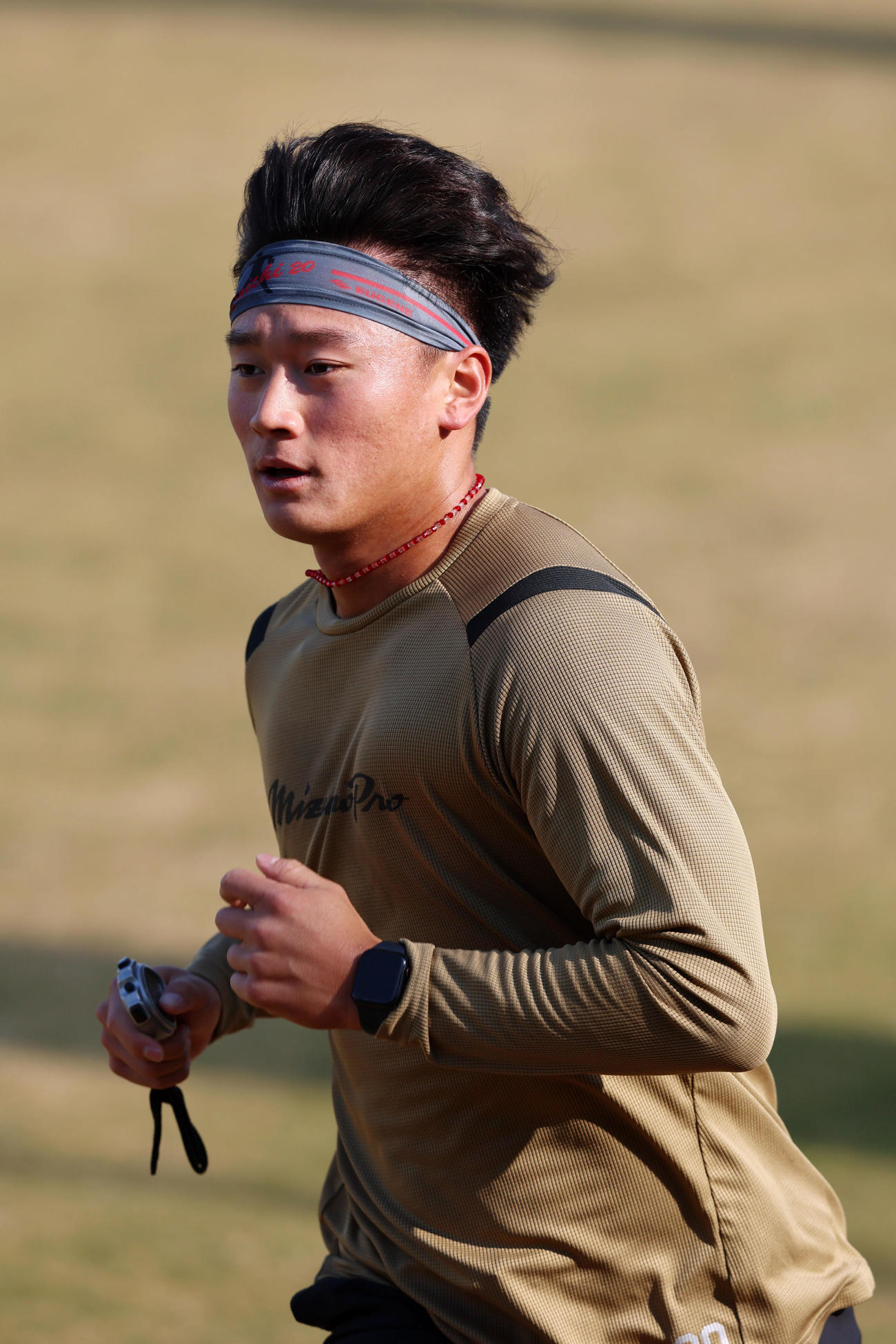 練習でランニングをする森木（撮影・加藤哉）