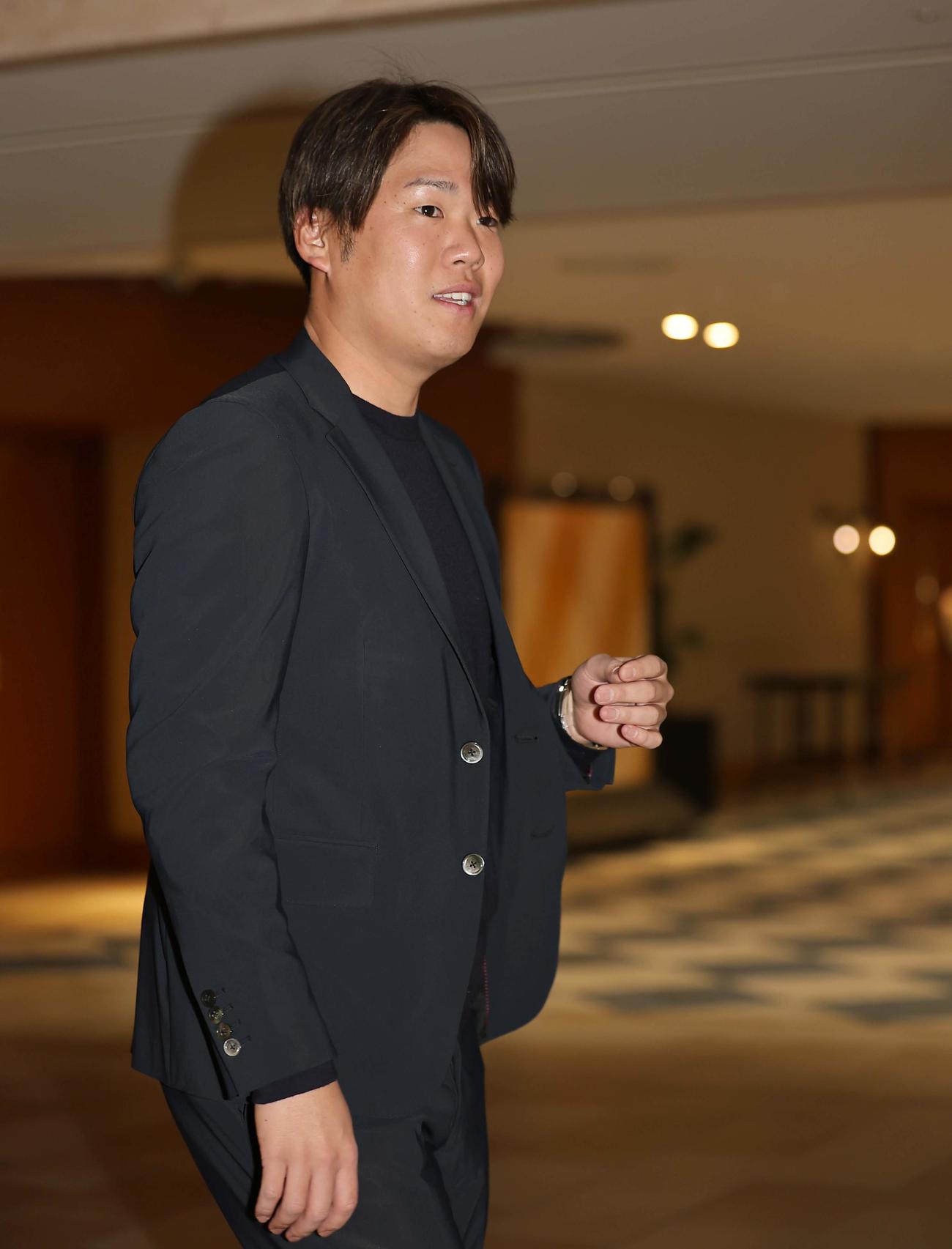 SSKプロスタッフ会議に出席した阪神西勇（撮影・上田博志）