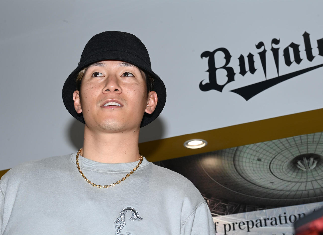 舞洲の球団施設を訪れたオリックス西川（撮影・和賀正仁）