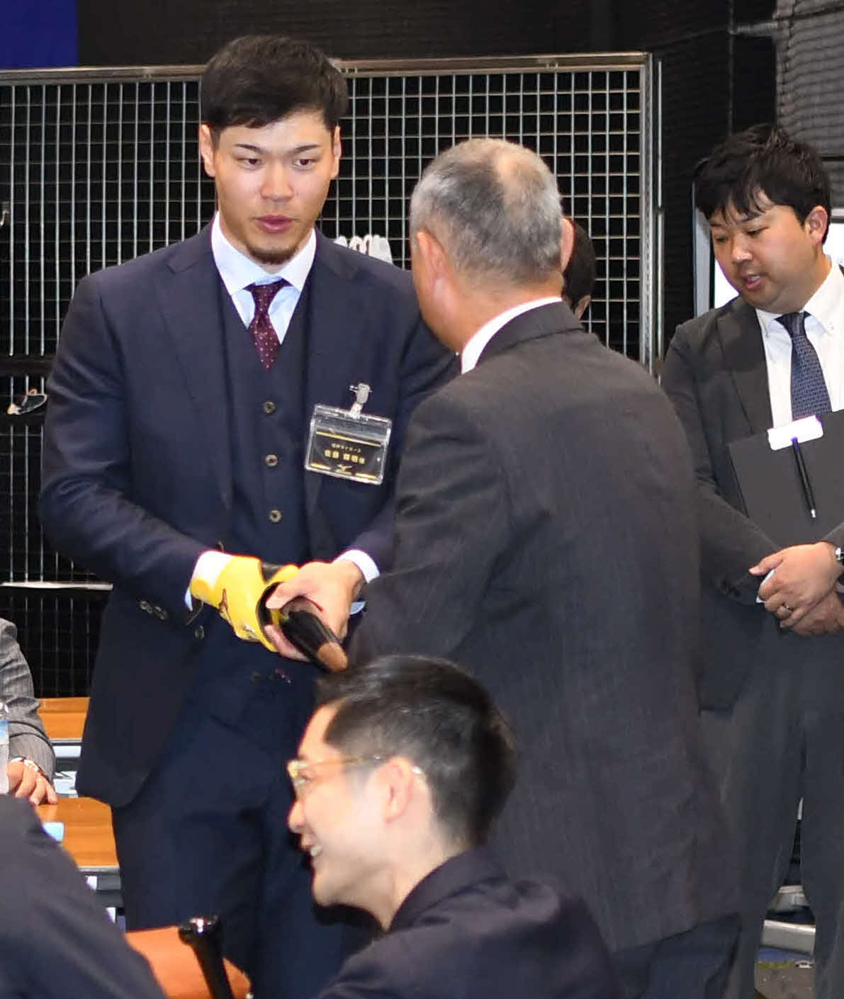 ミズノブランドアンバサダーズミーティングに出席した阪神佐藤輝（撮影・中野椋）