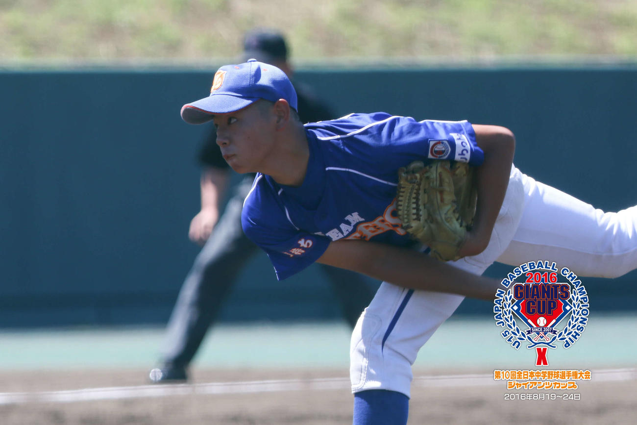 宝塚ボーイズ時代の下村海翔投手（本人提供）