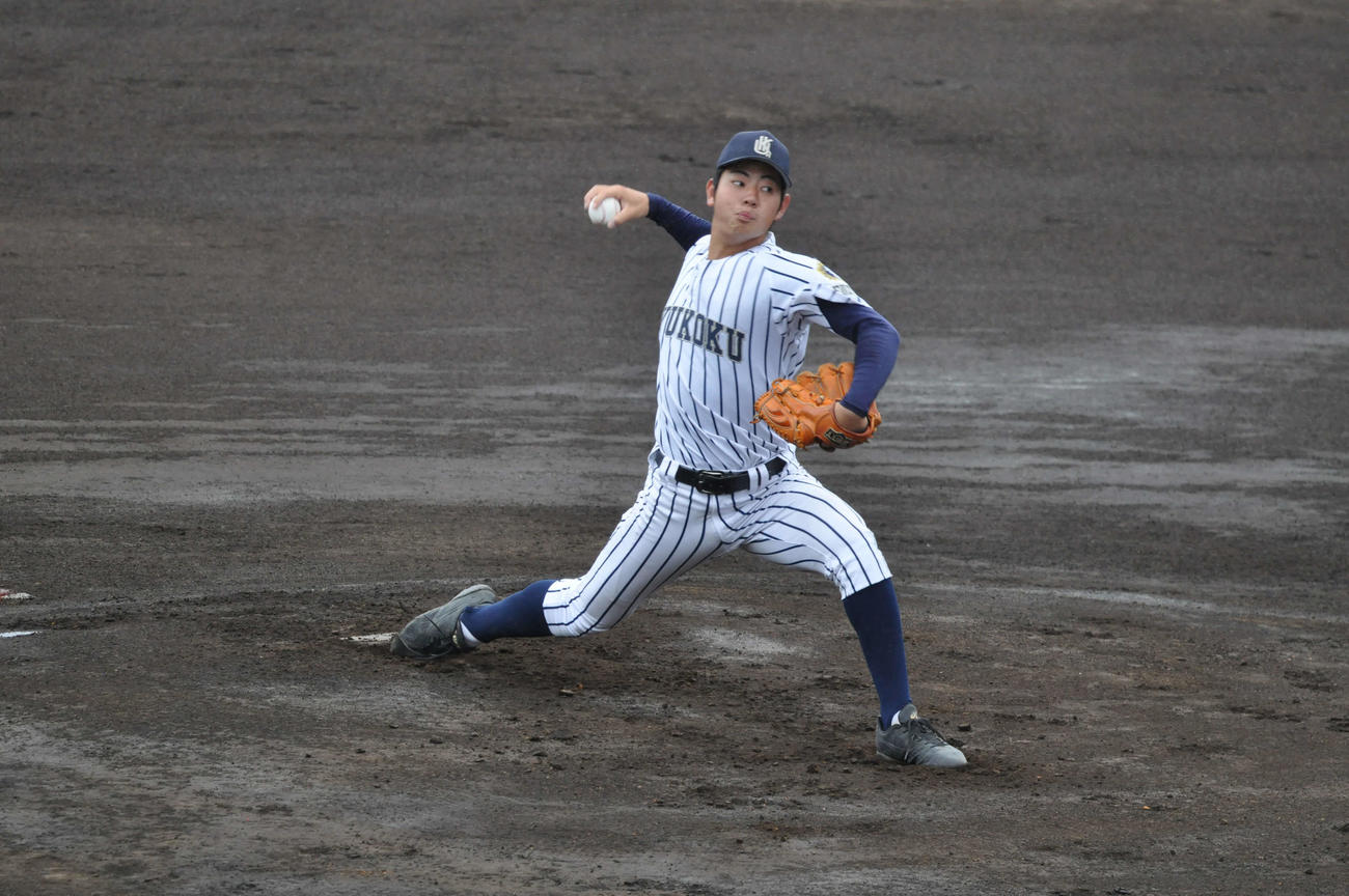 九州国際大付時代の下村海翔投手（本人提供）
