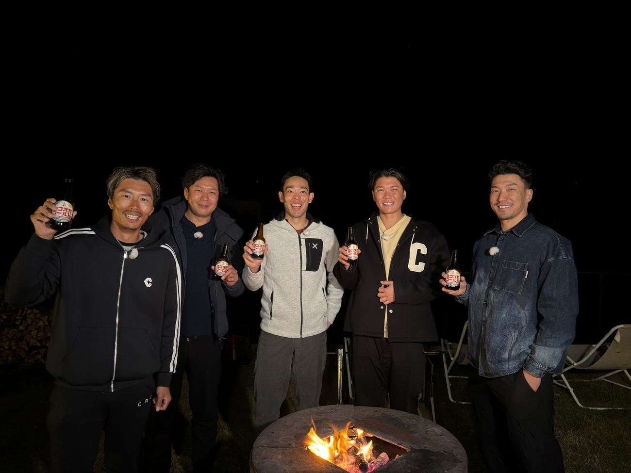 BSフジで放送予定の「実況解説野球旅」に出演した左から元ヤクルトの上田氏、中日大野、広島秋山、巨人坂本、梶谷