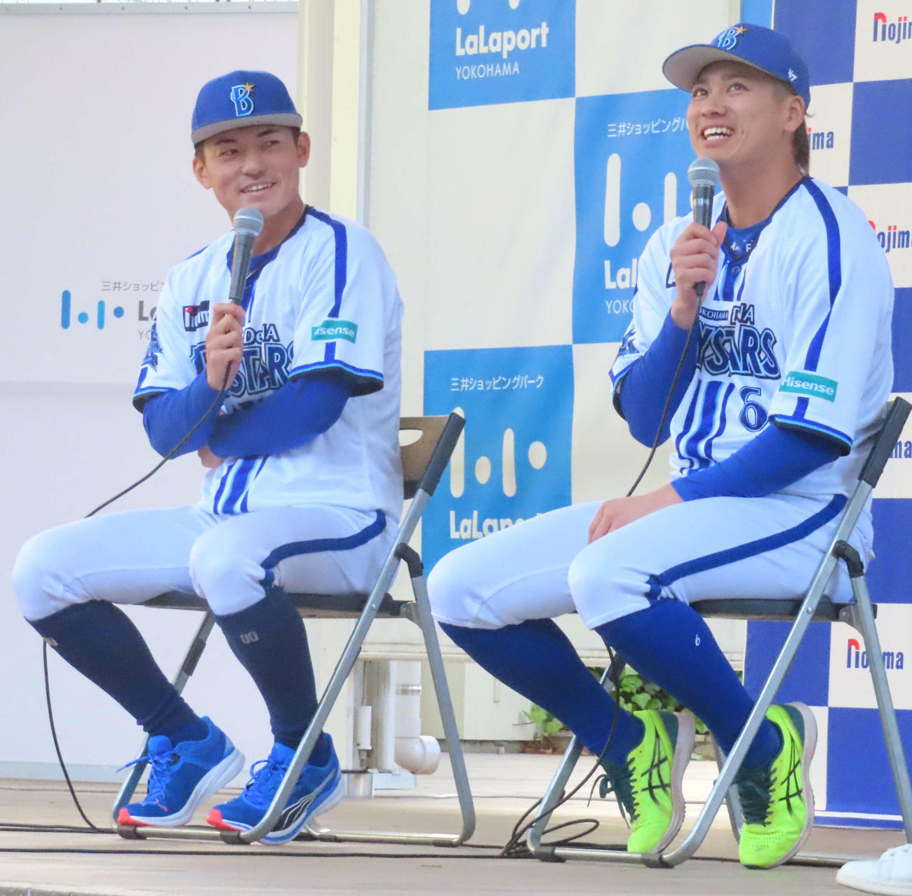 トークショーに参加したDeNA林（左）と森（撮影・黒須亮）