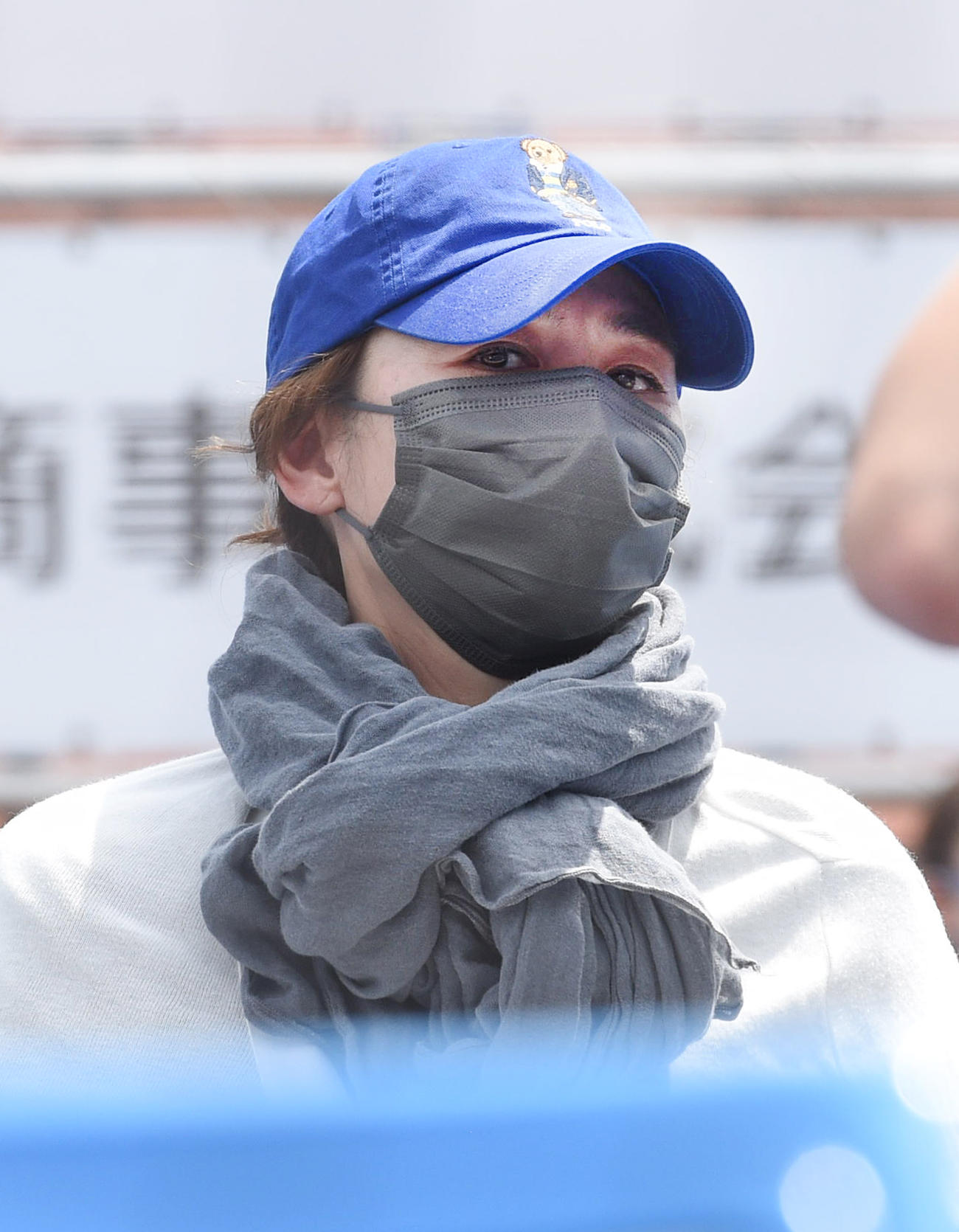 決勝戦慶大対法大　息子の清原正吾を応援する母親の亜希さん（2021年6月3日撮影）