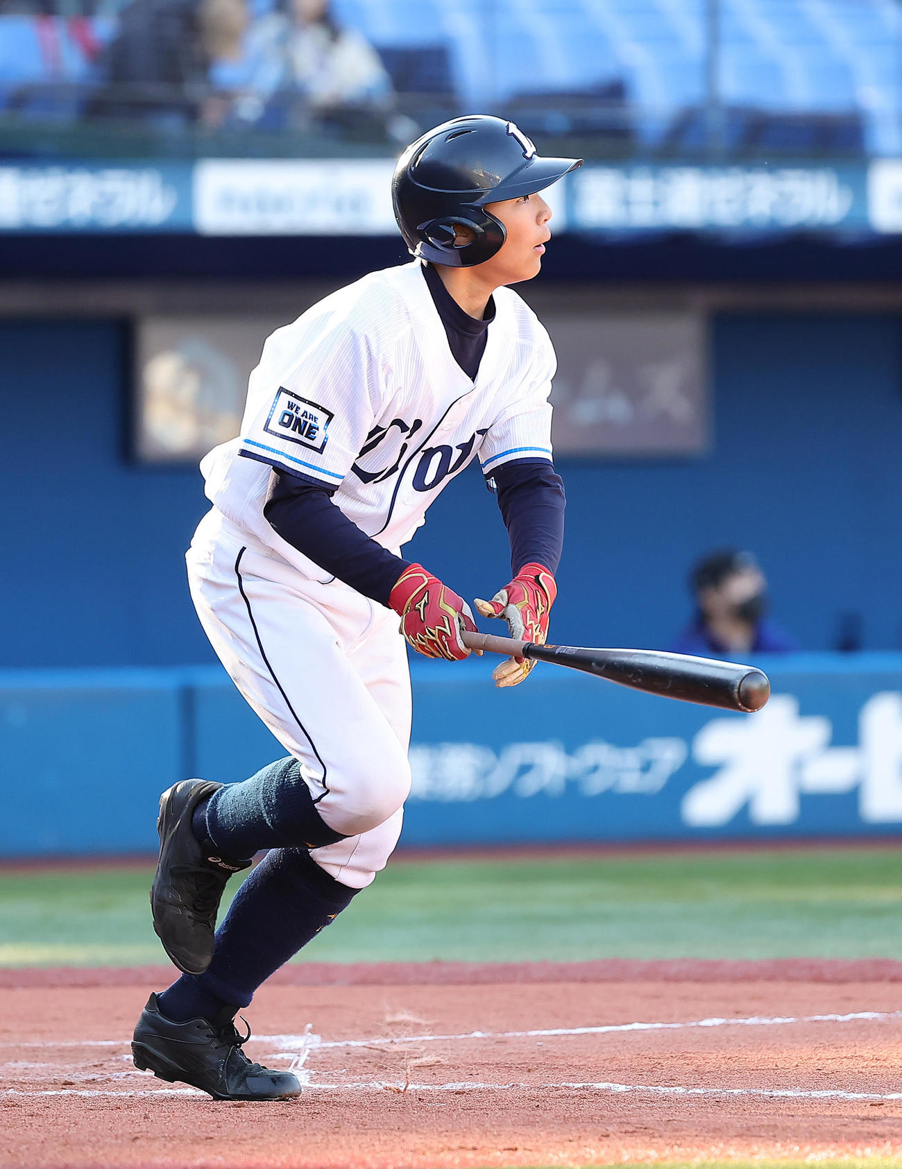 西武ジュニア対日本ハムジュニア　2回表西武ジュニア無死一塁、工藤は先制の2点本塁打を放つ（撮影・足立雅史）