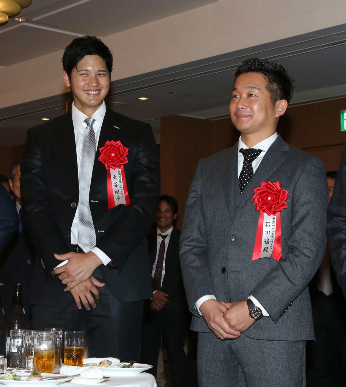 15年のプロ野球最優秀バッテリー賞表彰式に出席した日本ハム大谷翔平、ヤクルト石川雅規（2015年12月撮影）