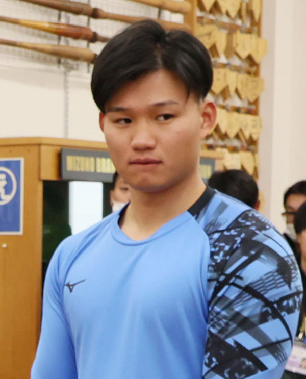 森下翔太(2023年12月22日撮影)