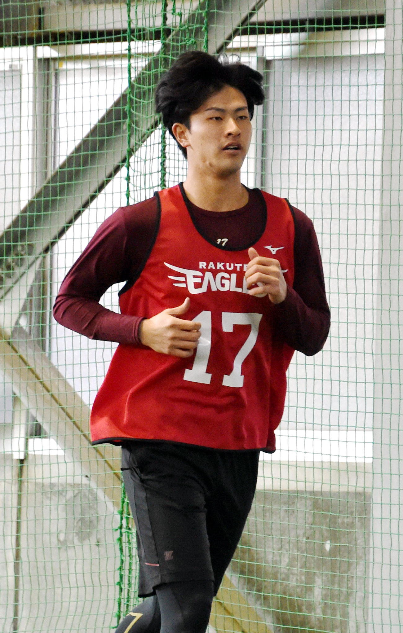 シャトルランで1位の111回をマークした楽天ドラフト1位・古謝（撮影・山田愛斗）