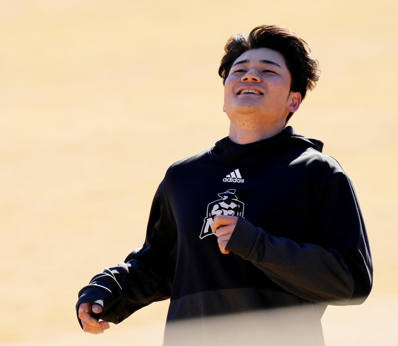 自主トレでダッシュを繰り返す日本ハム清宮（撮影・菅敏）