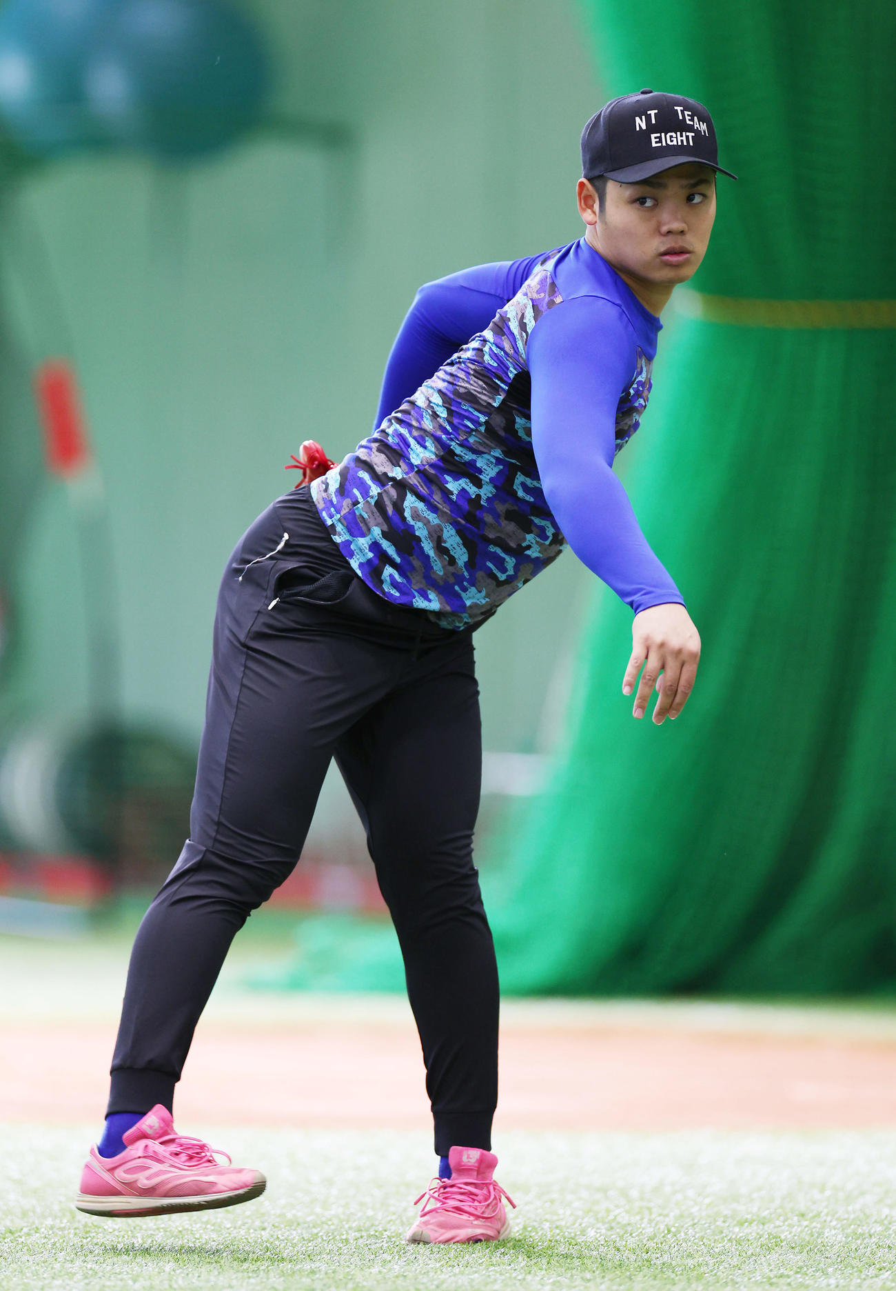 自主トレでトレーニングに励む根尾昂（2024年1月7日撮影）