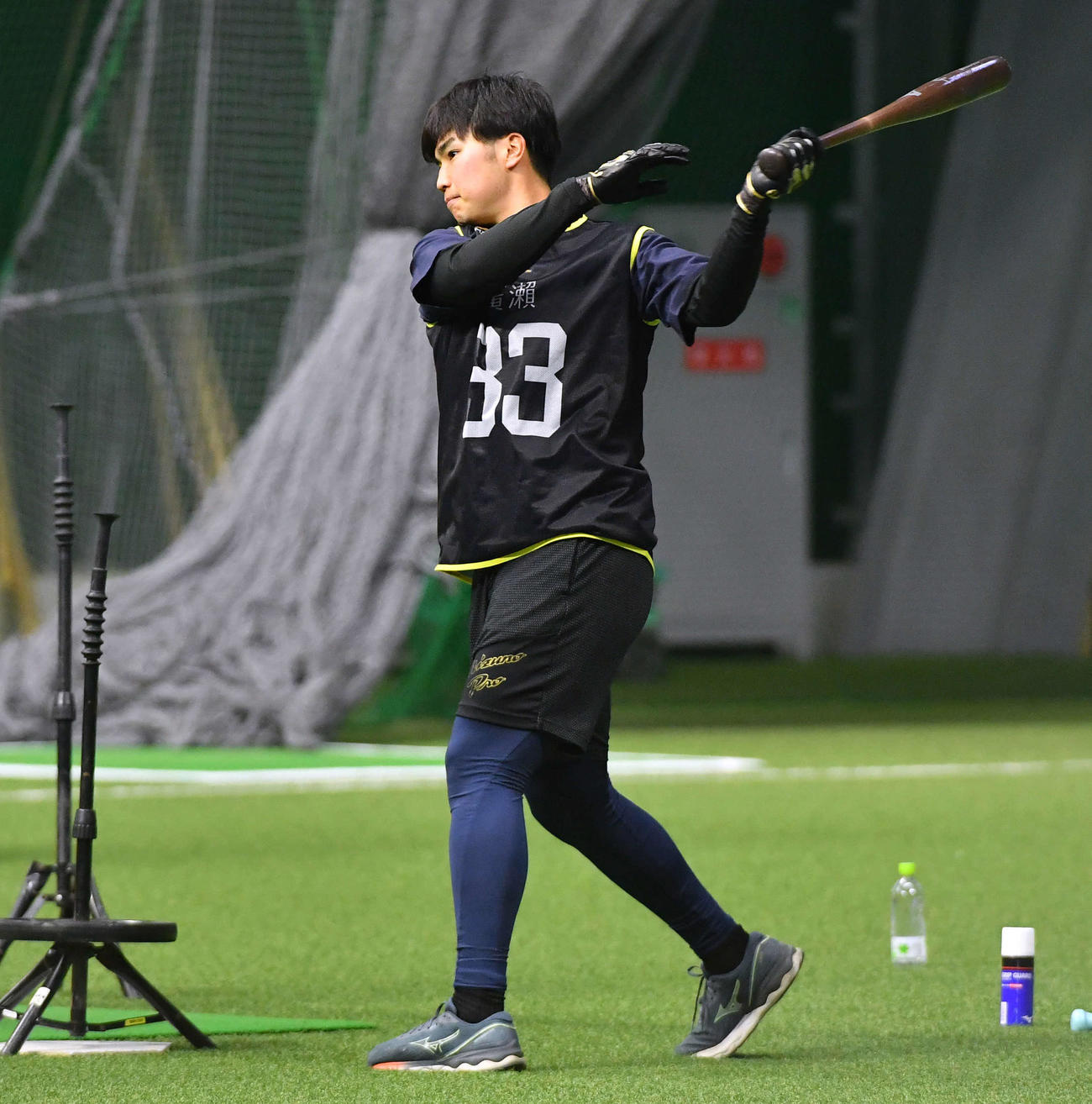 打撃練習を行う広瀬隆太（撮影・岩下翔太）
