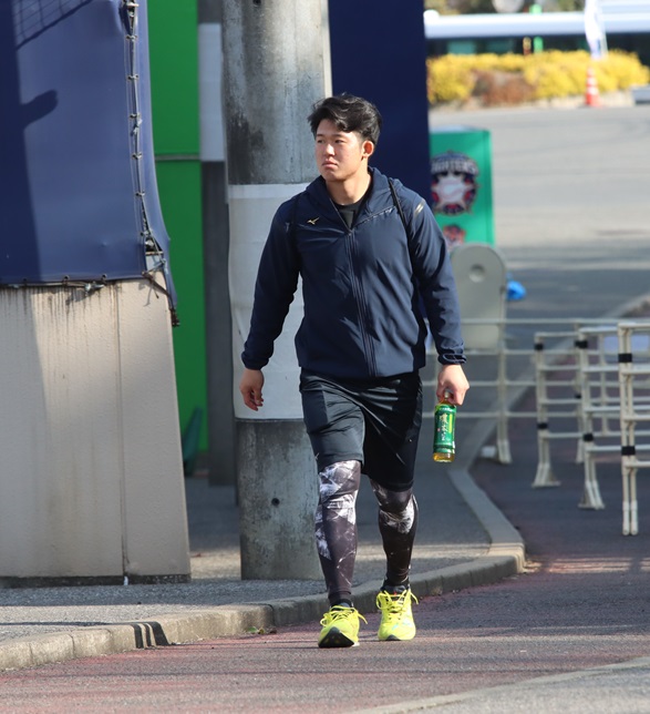 1軍キャンプスタートが決まった日本ハム進藤（23年1月19日撮影）