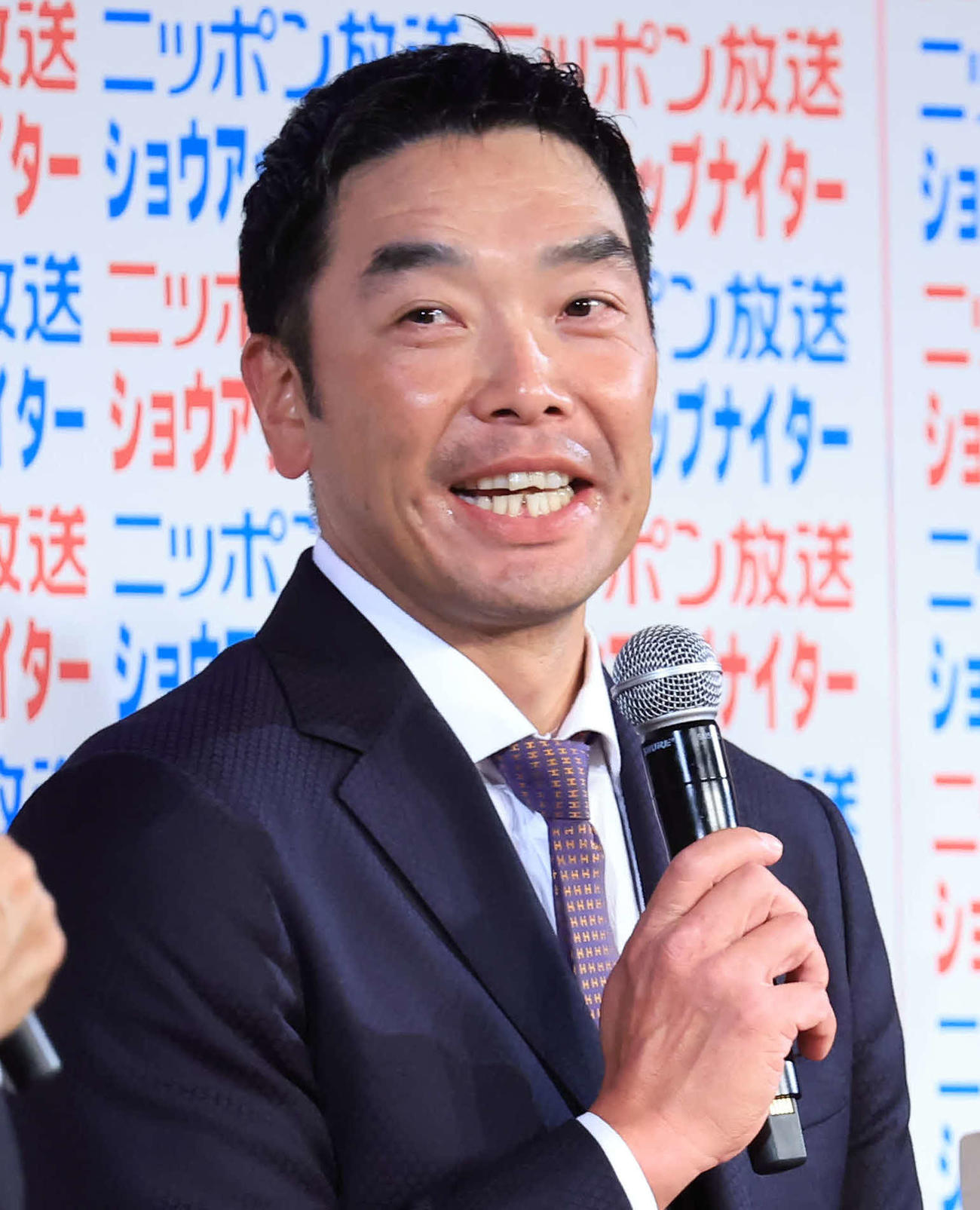 2023年11月、トークショーで話す巨人阿部監督