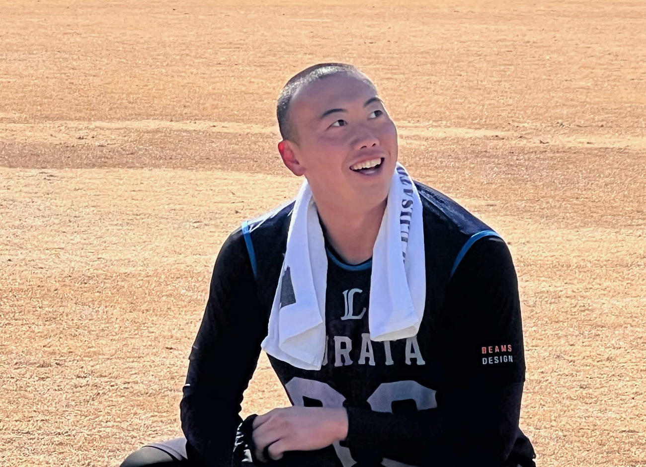新人合同自主トレを終えた西武ドラフト6位村田（撮影・金子真仁）