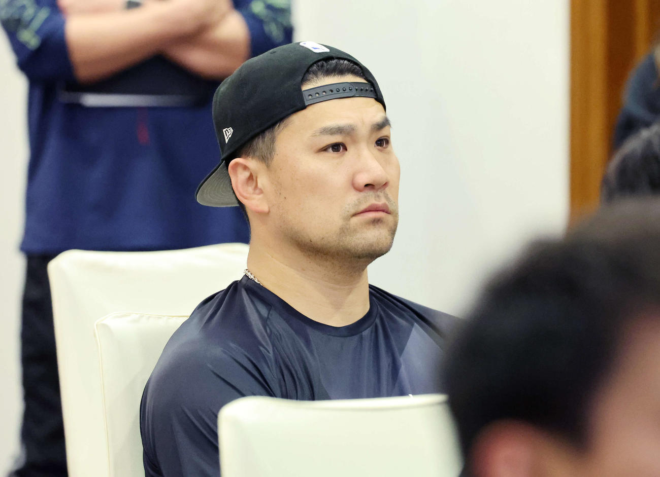 ハラスメント防止研修に臨む楽天田中将（撮影・鈴木正人）