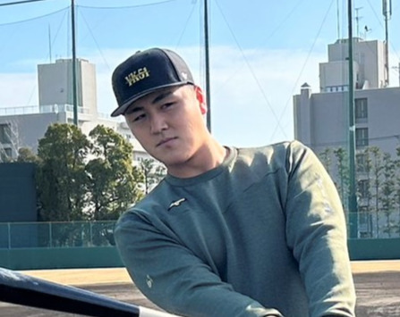 ロッテ山口航輝（2024年1月23日撮影）