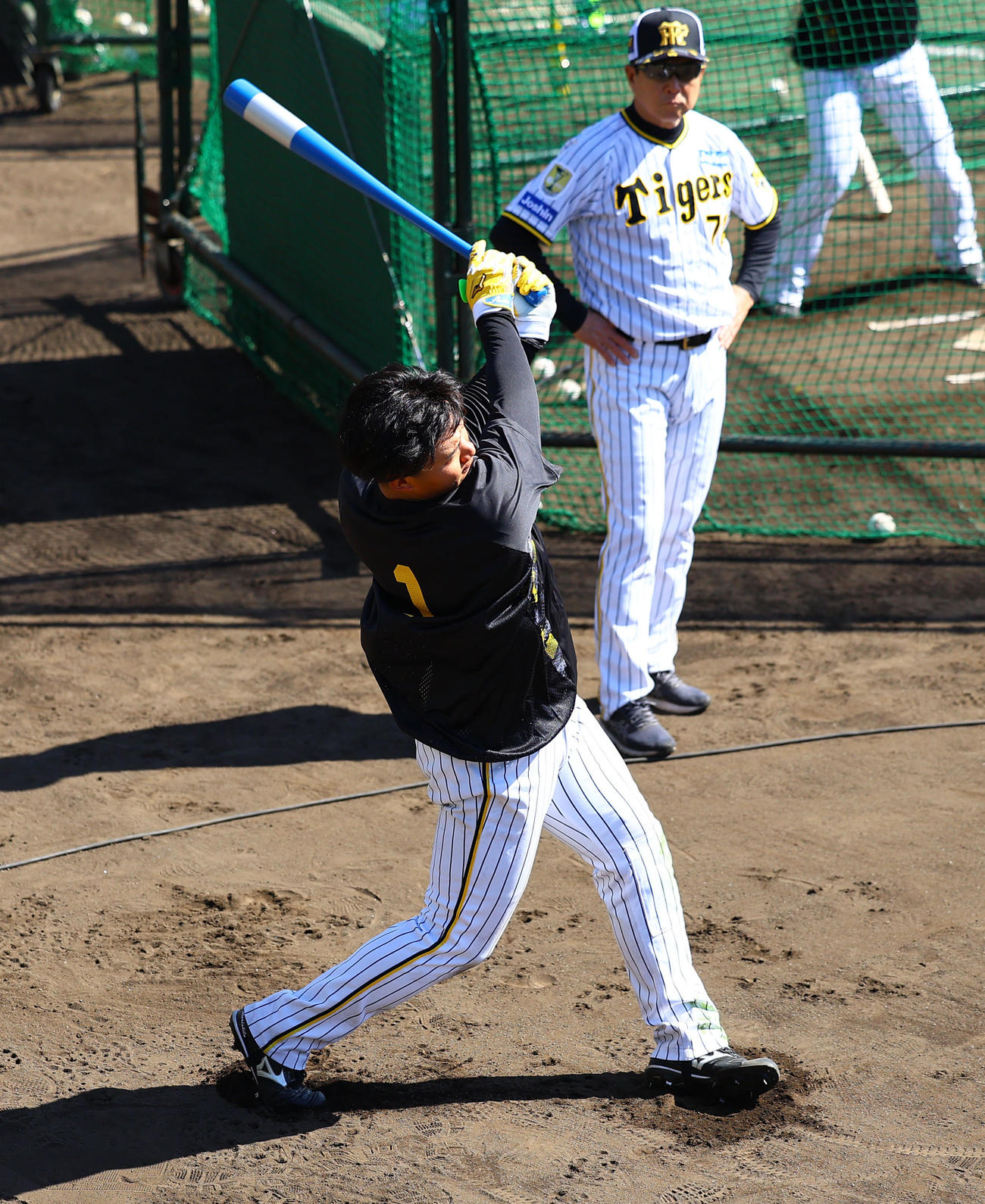 ロングティー打撃を行う森下（撮影・藤尾明華）