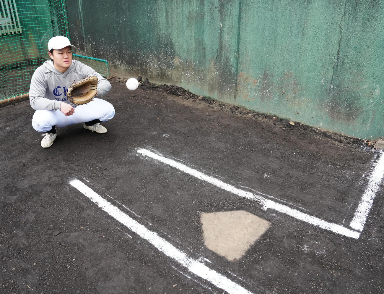 中大の練習に参加した浜松開誠館・新妻（撮影・江口和貴）