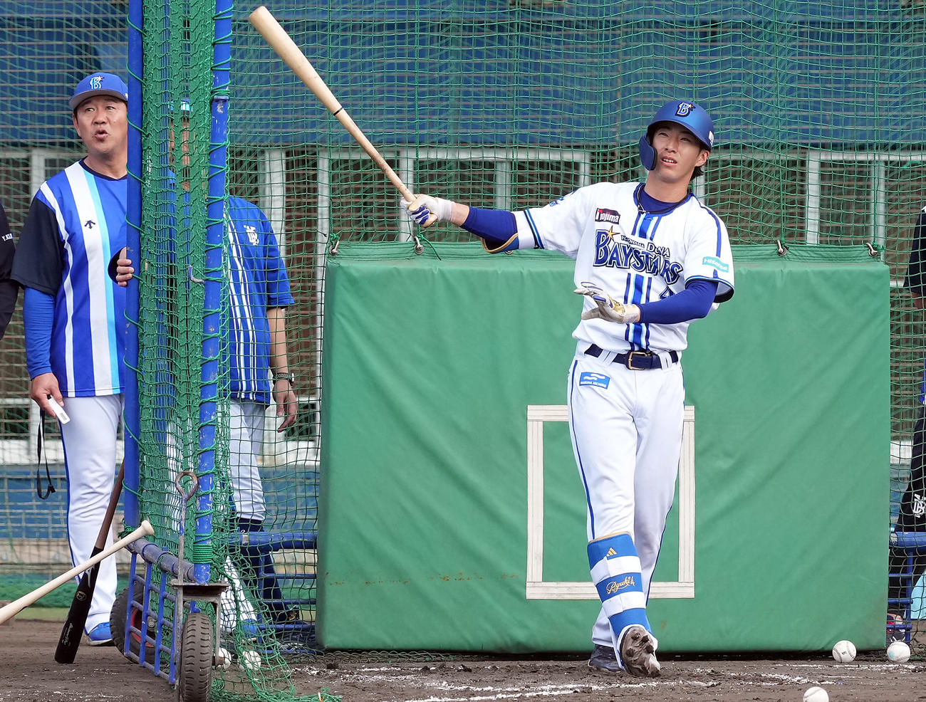 フリー打撃を行うDeNAドラフト1位の度会（撮影・たえ見朱実）