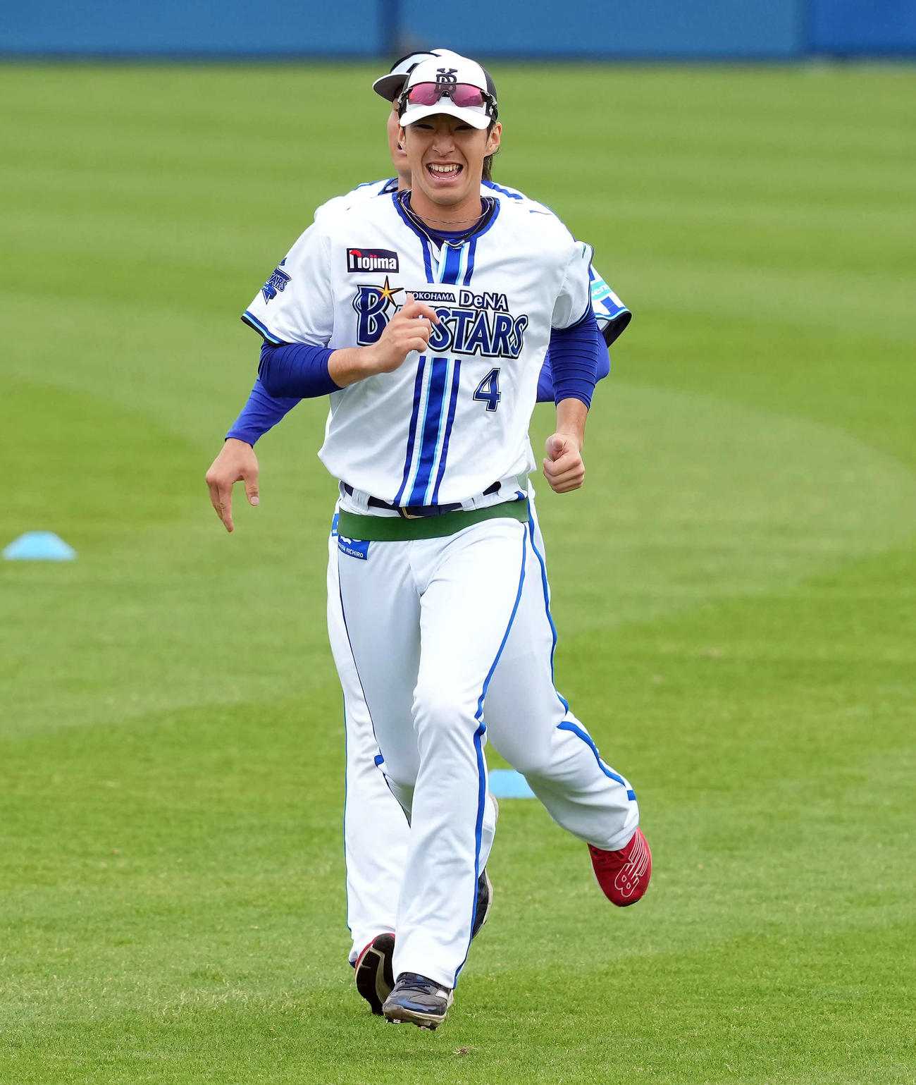 チューブランで笑顔を見せるDeNAドラフト1位の度会（撮影・たえ見朱実）