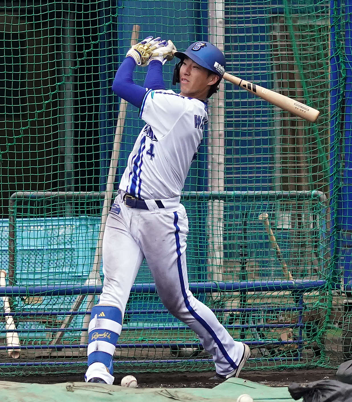 フリー打撃を行うDeNAドラフト1位の度会（撮影・たえ見朱実）