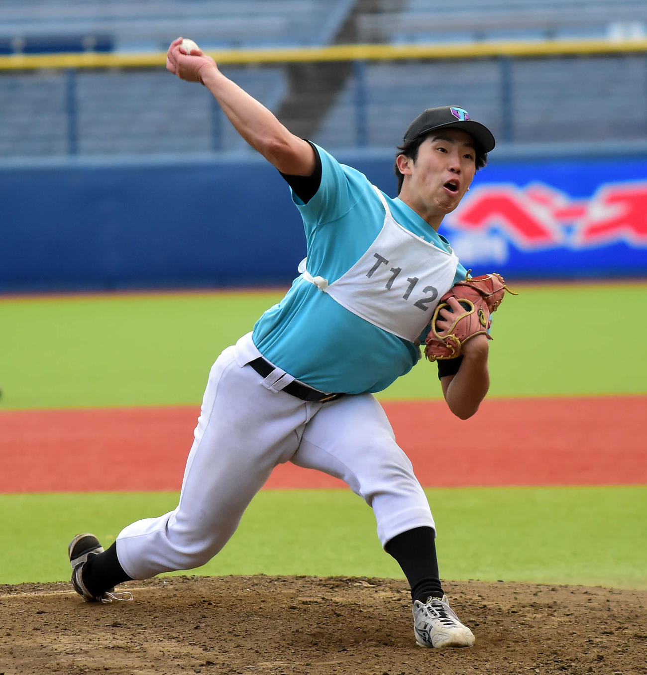オイシックスのトライアウトを半袖で受けた山田拓（11月20日撮影）