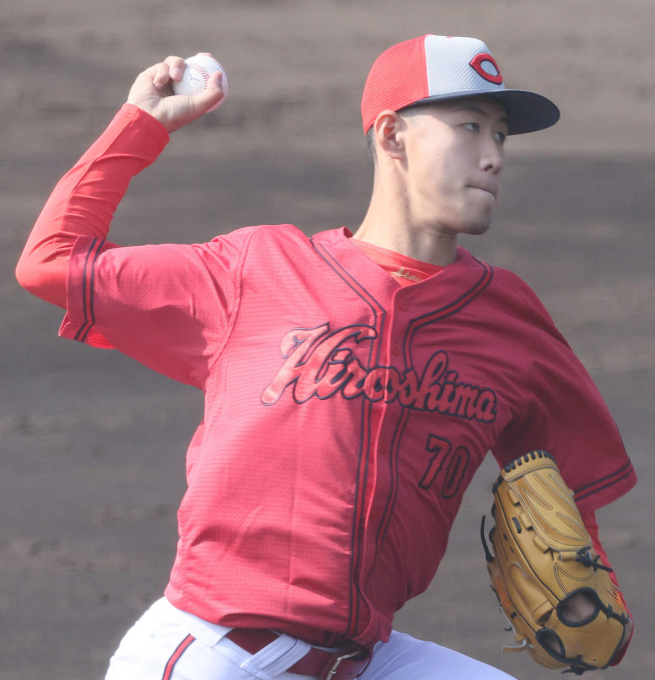 紅白戦　紅組先発の広島日高（撮影・加藤孝規）