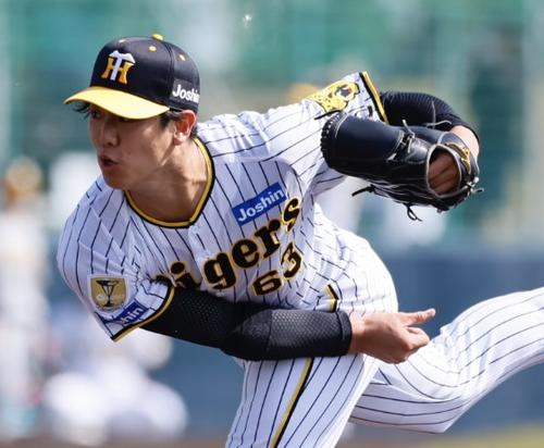 阪神春季キャンプ紅白戦　5回、4番手で登板した石黒（撮影・藤尾明華）