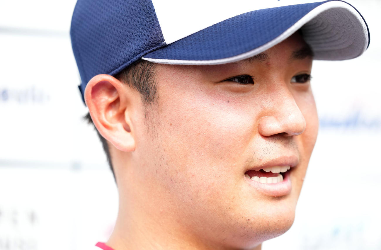 ヤクルト奥川（2024年2月1日撮影）