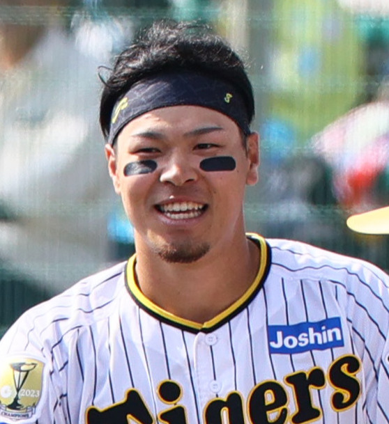 阪神佐藤輝明（2024年2月12日撮影）