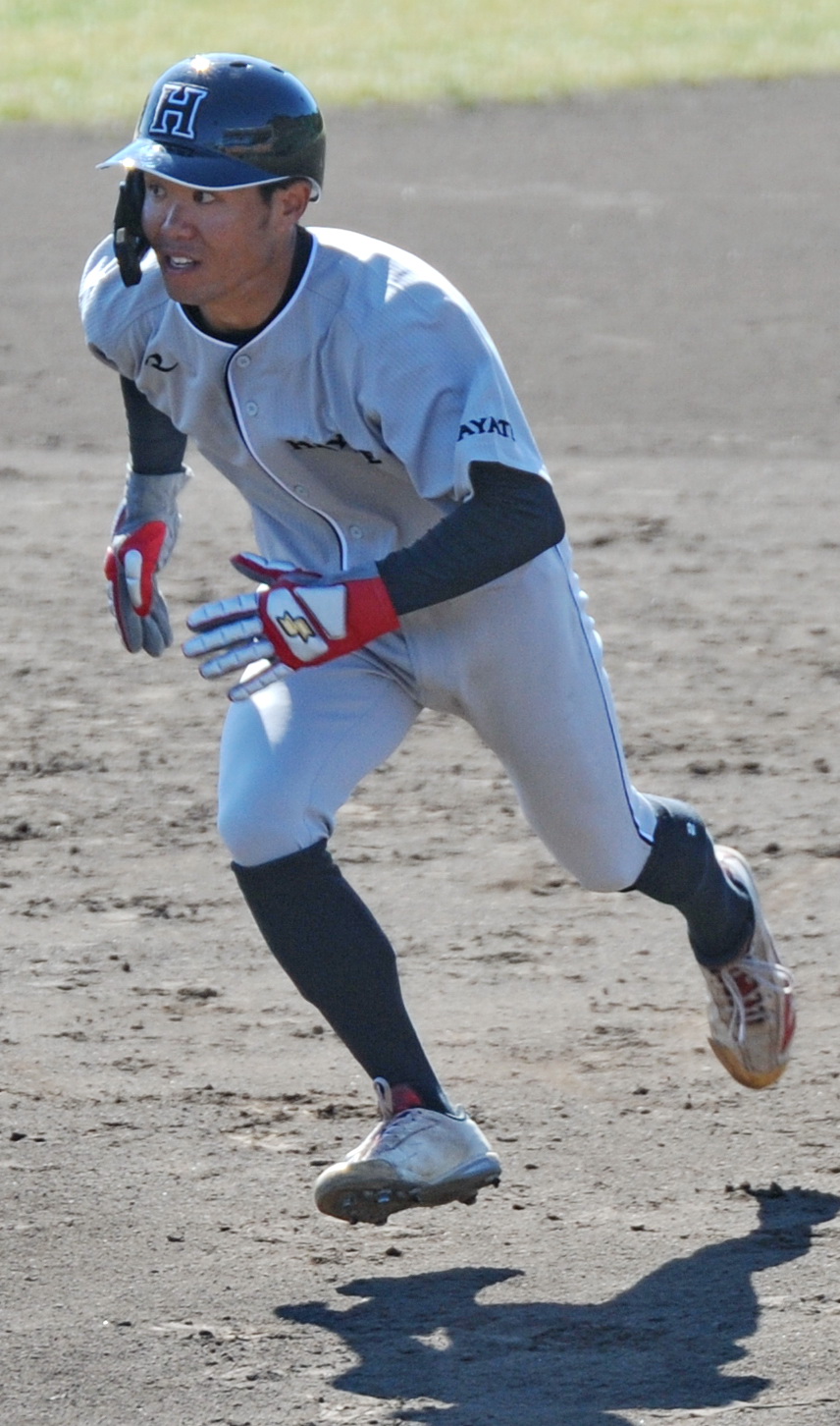 持ち味の走塁に磨きをかける瀬井内野手