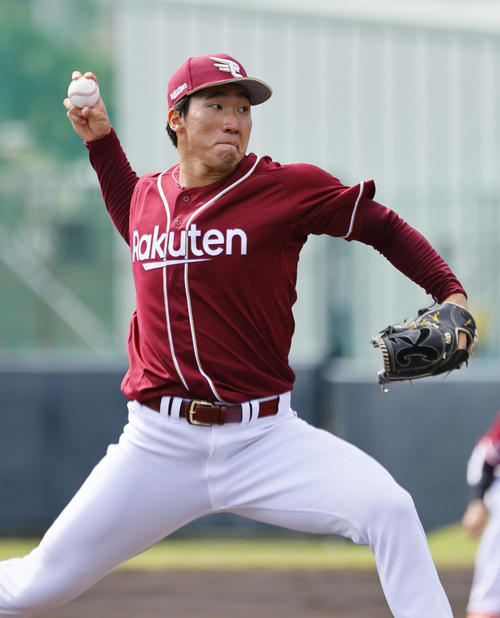 練習試合　阪神対楽天　3回、2番手で登板した楽天清宮（撮影・藤尾明華）