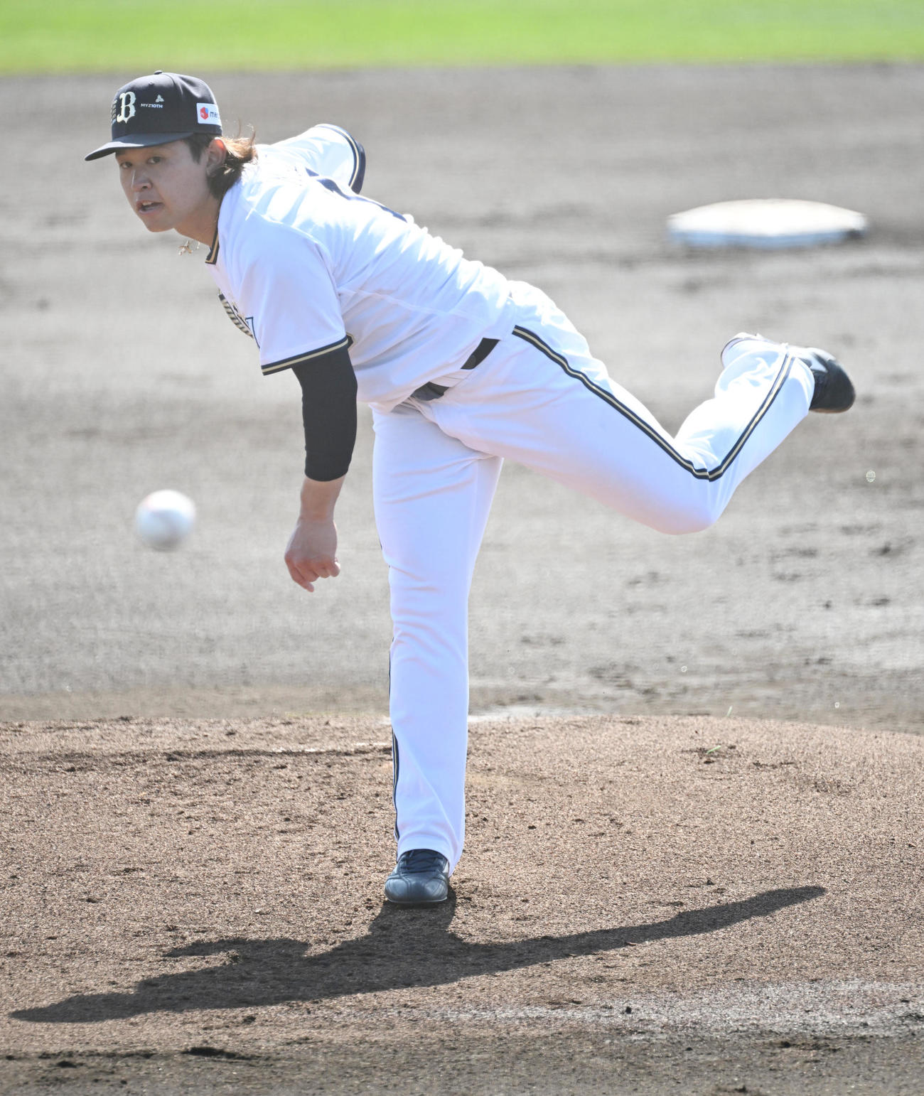 日本新薬戦に先発し2回を2安打無失点に抑えたオリックス先発の宮城（撮影・和賀正仁）
