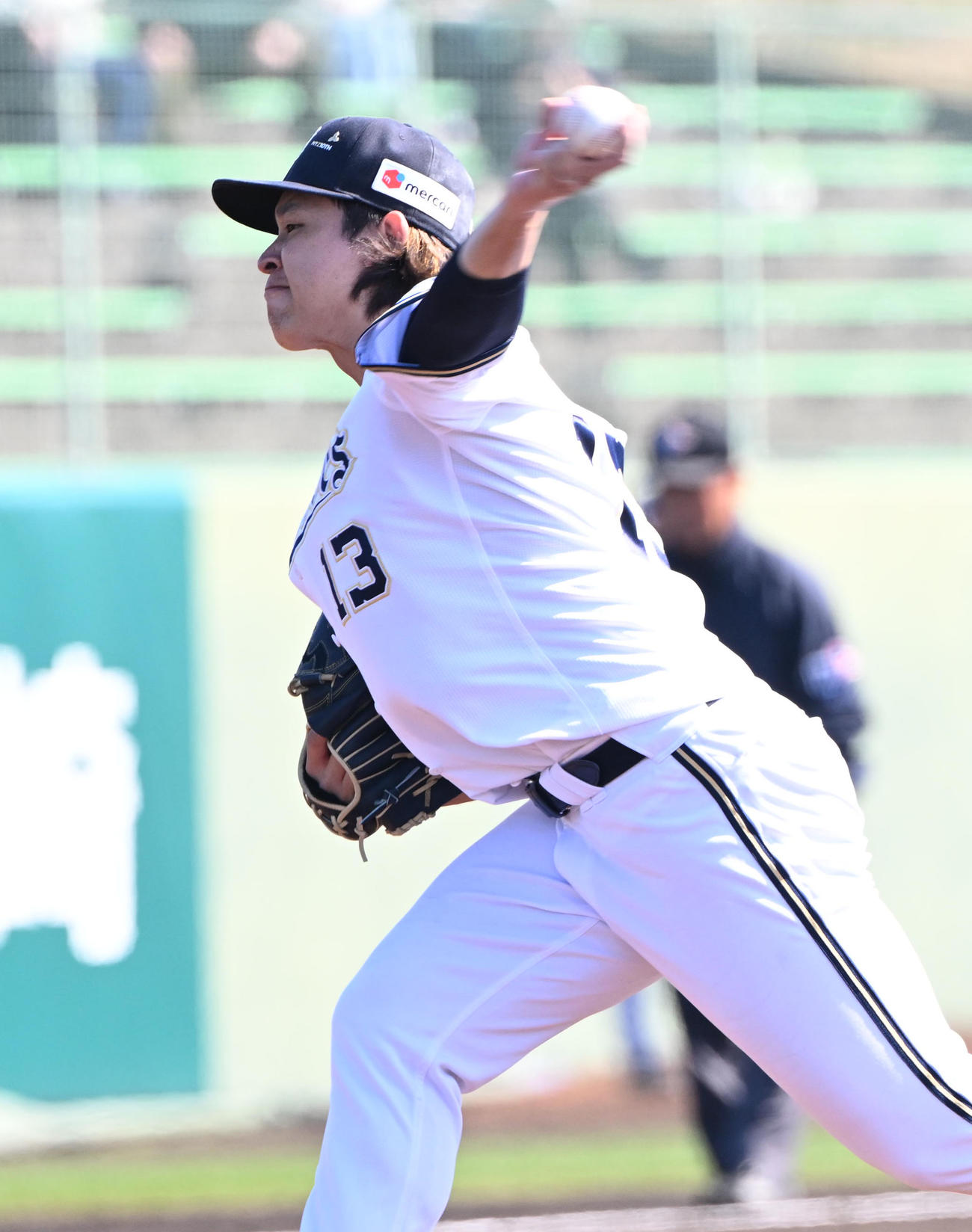 日本新薬戦に先発し2回を2安打無失点に抑えたオリックス先発の宮城（撮影・和賀正仁）