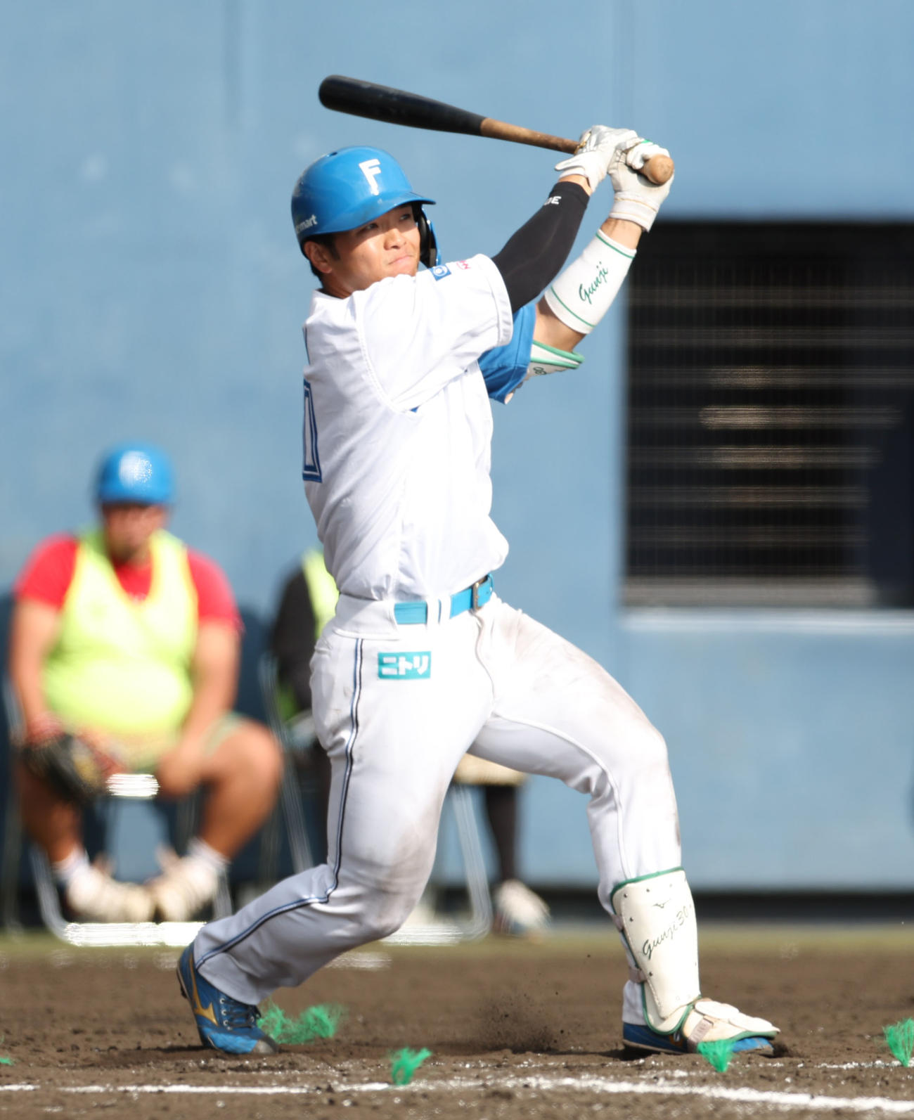 日本ハム対サムスン　7回裏日本ハム2死二塁、郡司は適時二塁打を放つ（撮影・佐藤翔太）