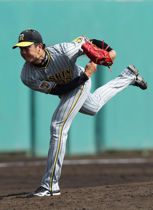 広島対阪神 阪神2番手の才木(撮影・前田充)